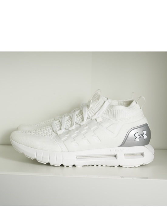 Athletic_Shoes